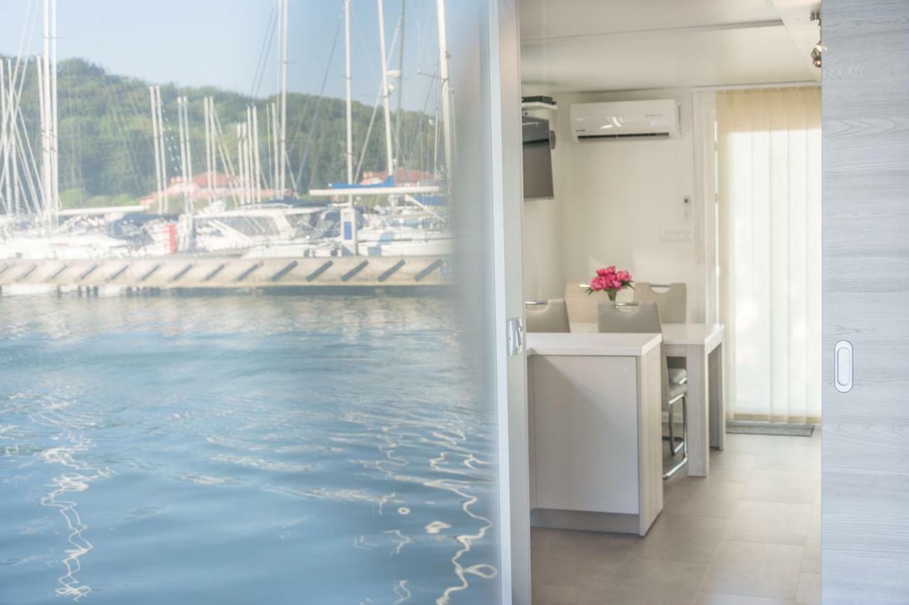 Floating House - Marina Relax Villa Portorož Eksteriør billede